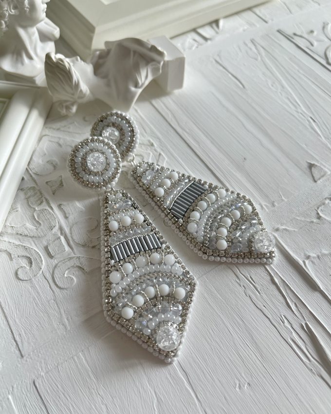 Sidabriniai auskarai, Auskarai su perlais, swarovski auskarai, proginiai auskarai, balti auskarai, vestuviniai auskarai