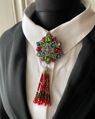 Sagė, segė, verslo stilius, sagė ordinas