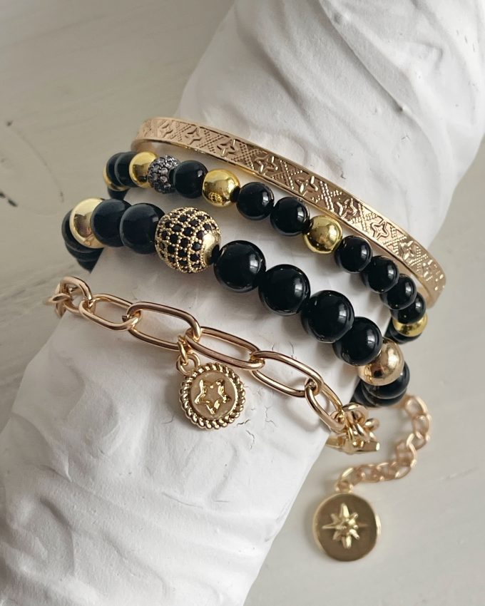 Apyrankės, apyrankių komplektas, aukso papuošalai, perlų papuošalai