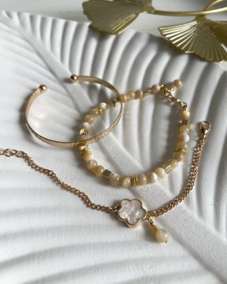 Apyrankės, apyrankių komplektas, aukso papuošalai, perlų papuošalai