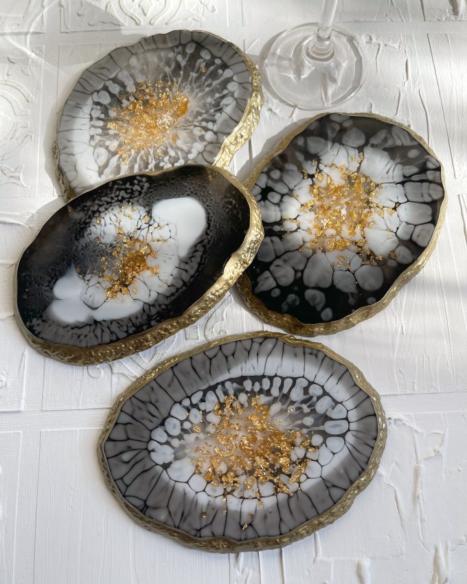 Padėkliukai, juodas interjeras, juodai auksiniai, namų dekoras, interjero akcentai, dovana jai, dovana, dovanos moterims