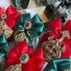 ranku darbo eglutes zaisliukai